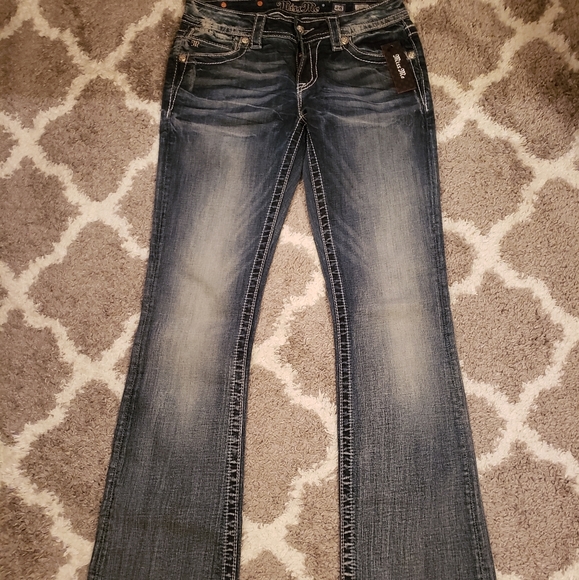 ●SOLD ON MERC● Miss Me Jeans boot cut- 34 inseam - Picture 13 of 14